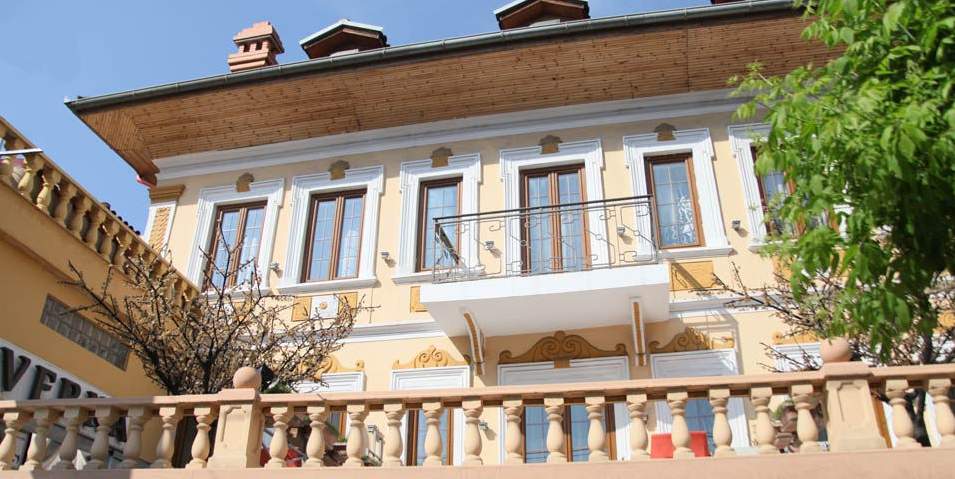 Tafaj Hotel 3*