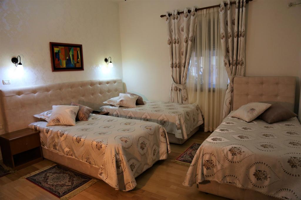 Tafaj 3* Tirana