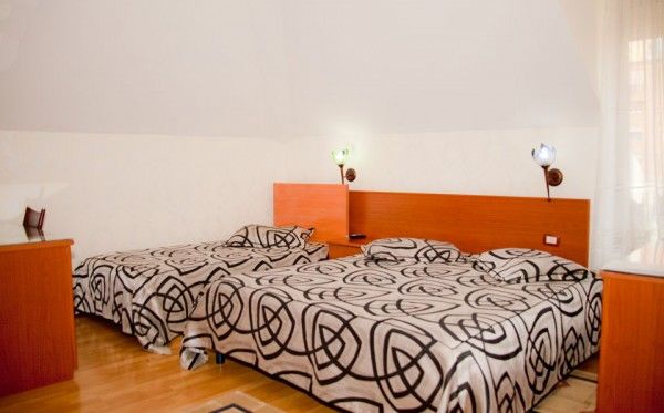 Tafaj Hotel Tirana